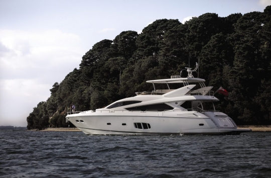 Sunseeker 80 Yacht