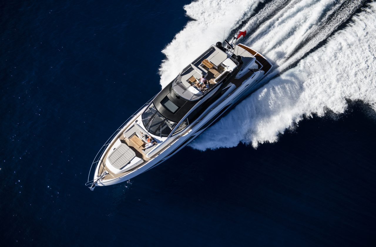 Sunseeker 74 Sport Yacht | Экстрьер 4