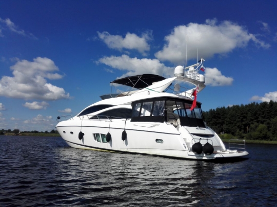 Sunseeker Manhattan 70 (REF. SS-7008)