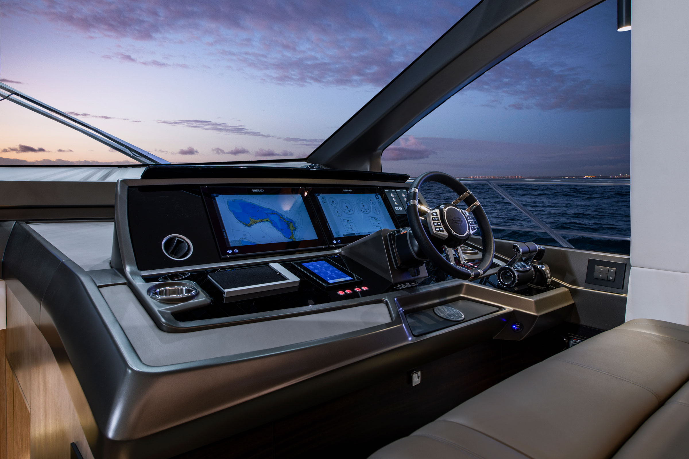 Sunseeker Manhattan 68 (654) | Интерьер 3